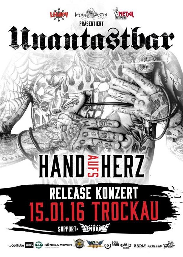 unantastbar-records-release-show-hand-aufs-herz
